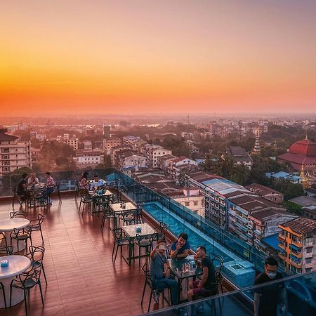 Hotel Sanchaung Yangon Bagian luar foto