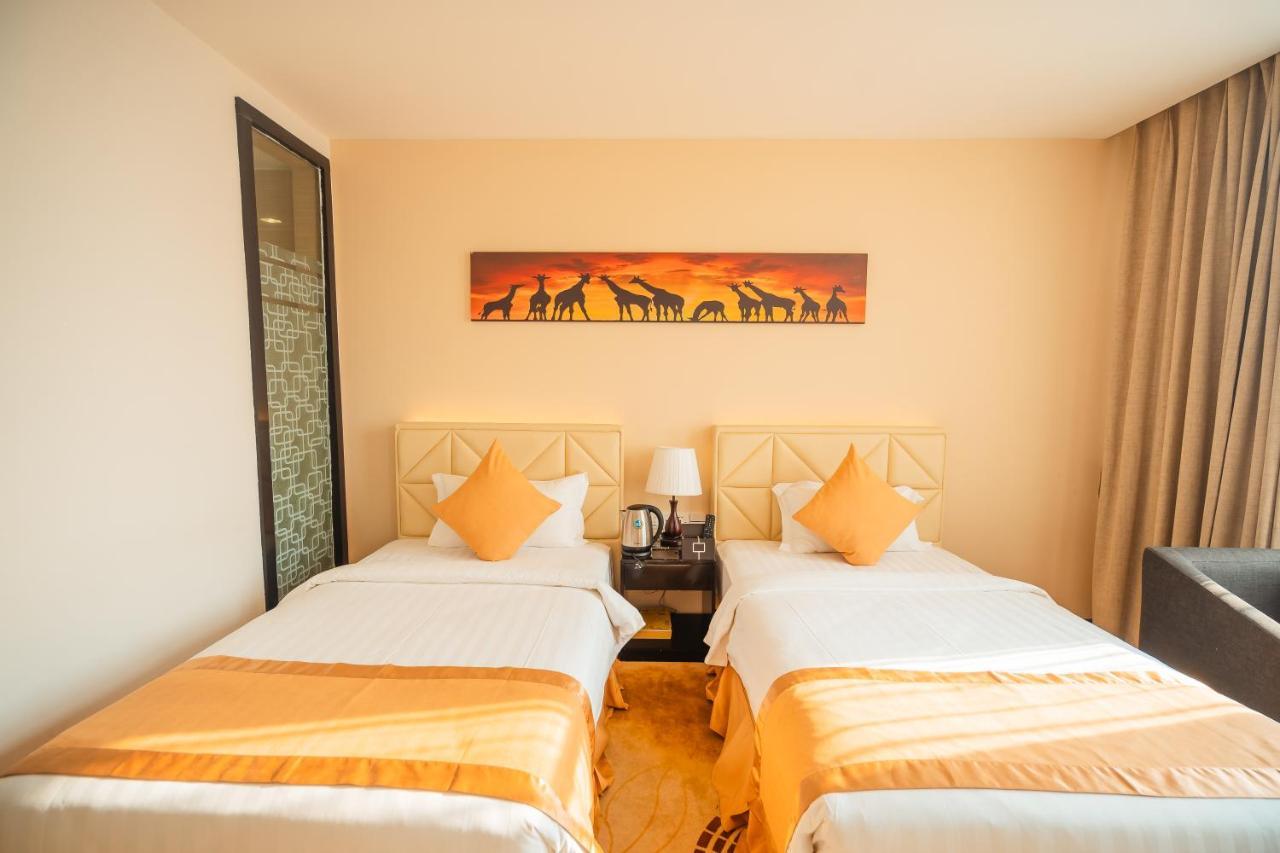Hotel Sanchaung Yangon Bagian luar foto
