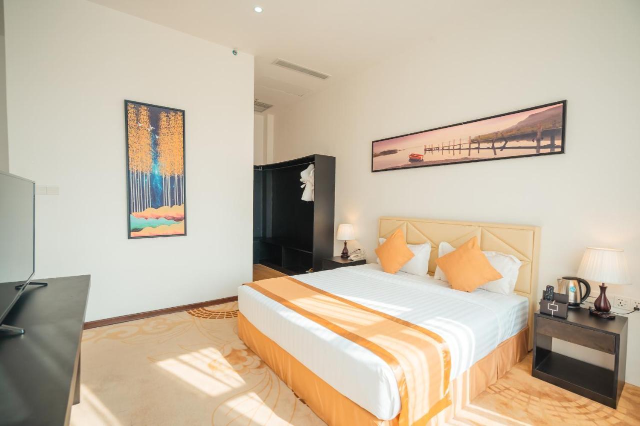 Hotel Sanchaung Yangon Bagian luar foto