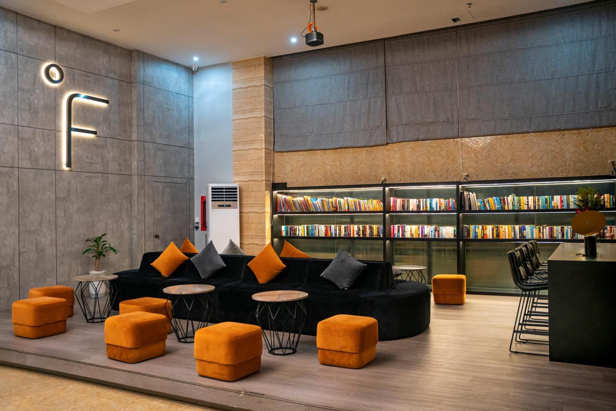 Hotel Sanchaung Yangon Bagian luar foto